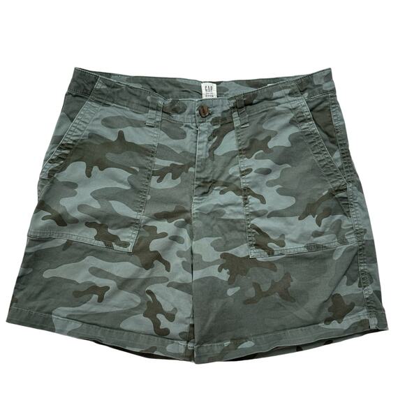GAP Green Camo Girlfriend Khaki Shorts Size 14 Womens Cotton Stretch Bermuda - Picture 1 of 7